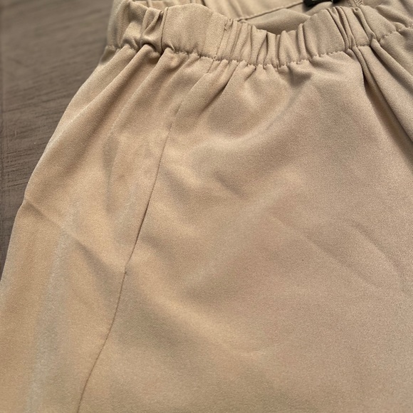Beige dressy elastic waist and ankle pants - Picture 7 of 7